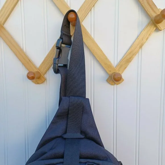 Timbuk2 Vapor Sling Crossbody Bag Black New Padded Pockets Tote One Shoulder - Picture 5 of 9